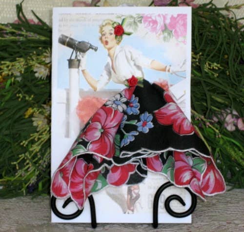 MOMENTS IN THYME - I Am Looking At  You Pinup Girl  Keepsake Hanky Card: Tulips