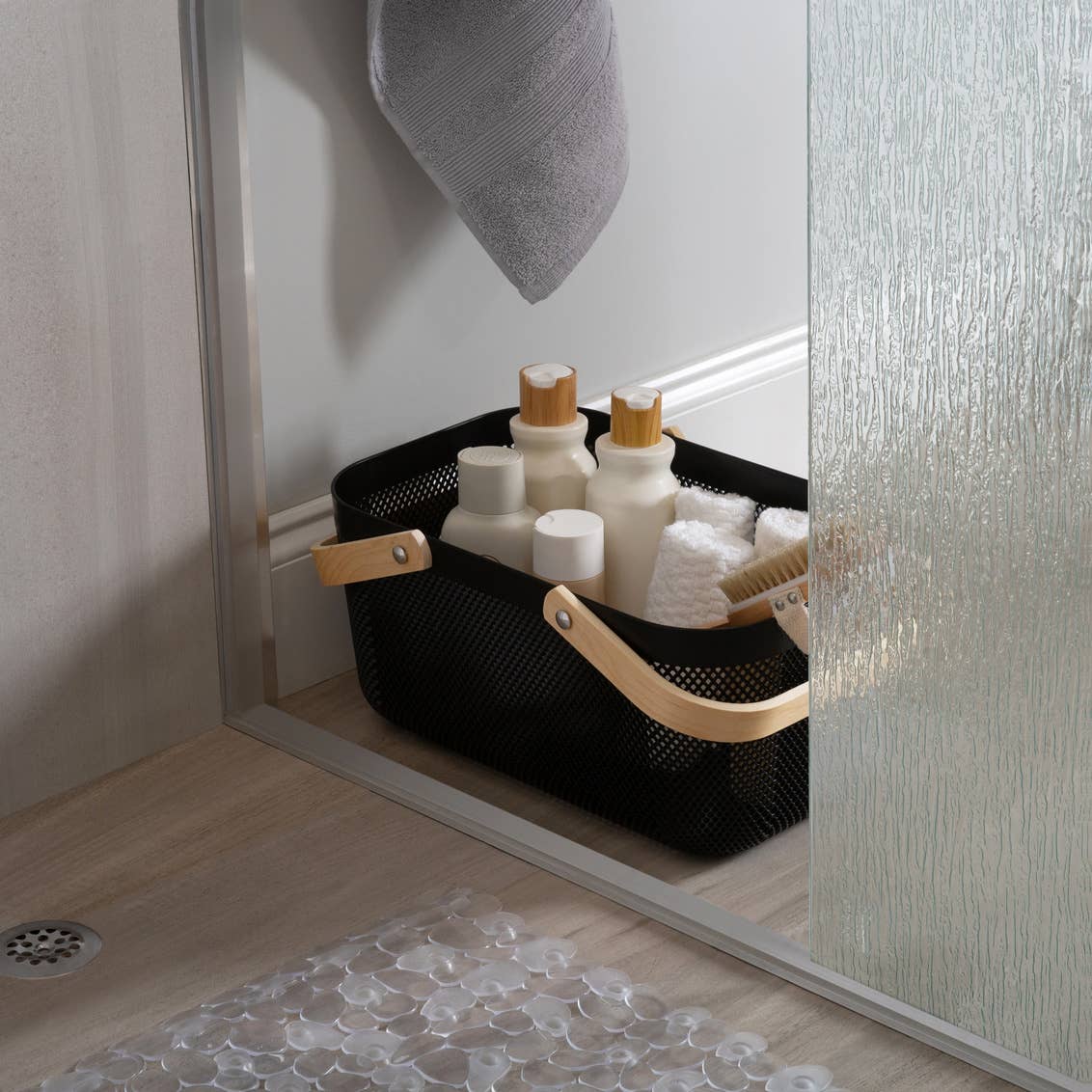 Moda at Home Enterprises, Ltd - N&T PLEXUS MESH STORAGE BASKET BLACK W/ WOODEN HANDLE 17L