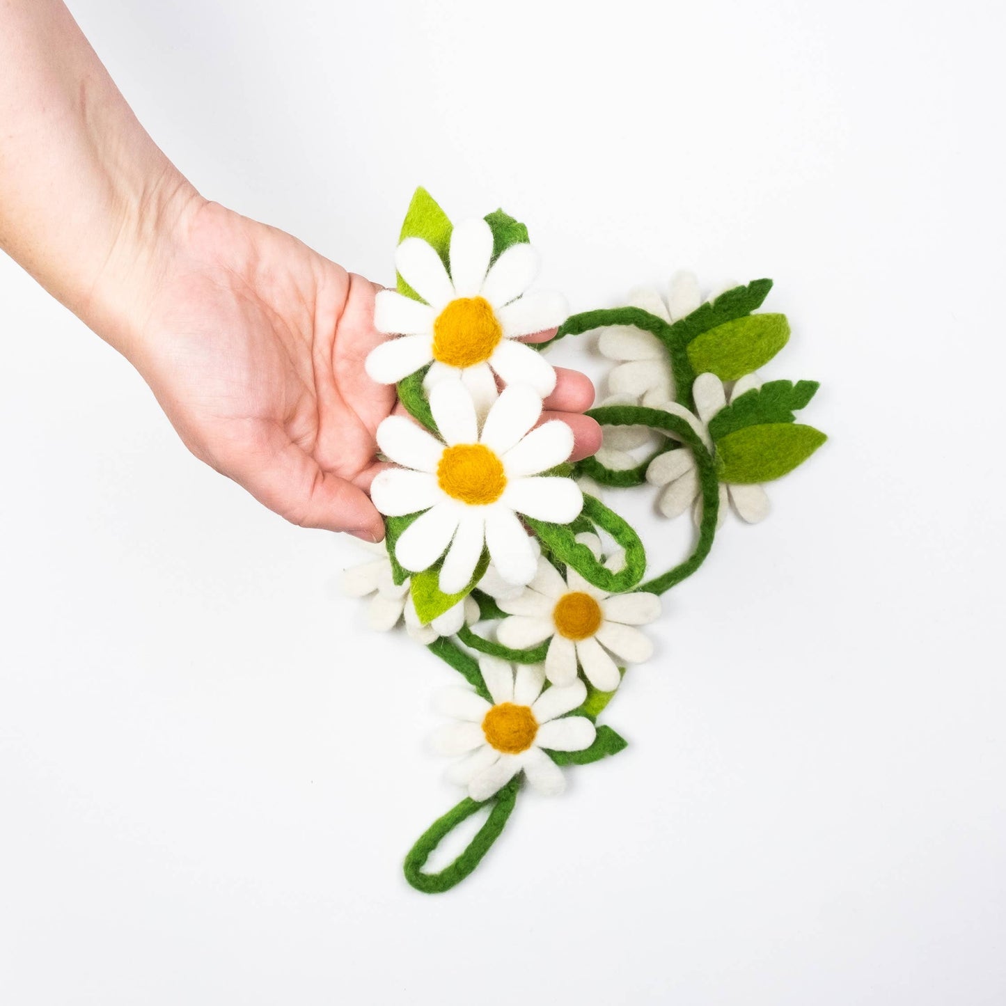 The Winding Road - Garland - Daisy - Wall Decor