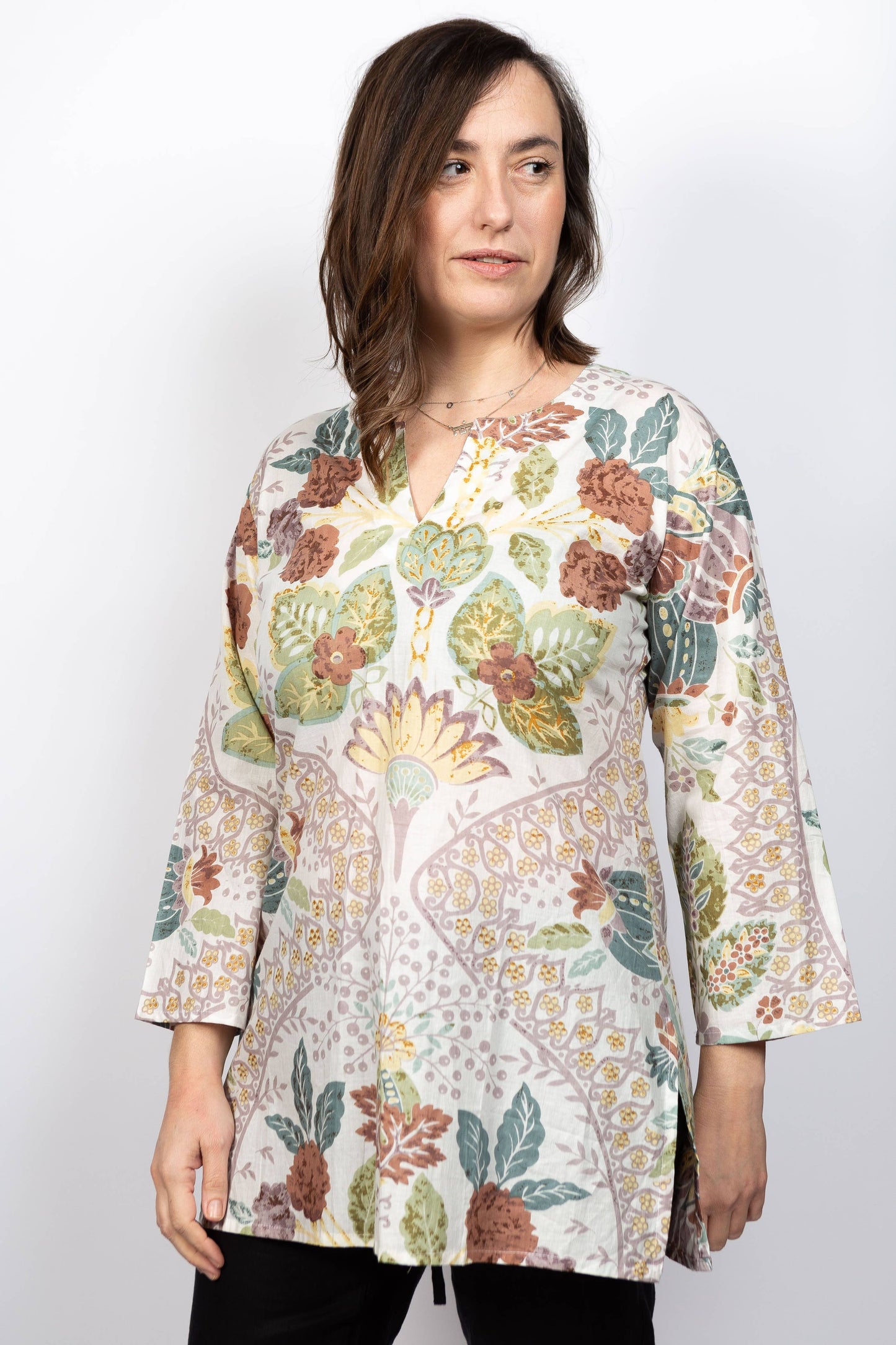 Dolma - Divya Cotton Tunic: White-Multi / M