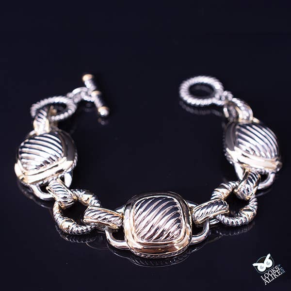 My Best Kept Jewelry - Textured Toggle Link Bracelet