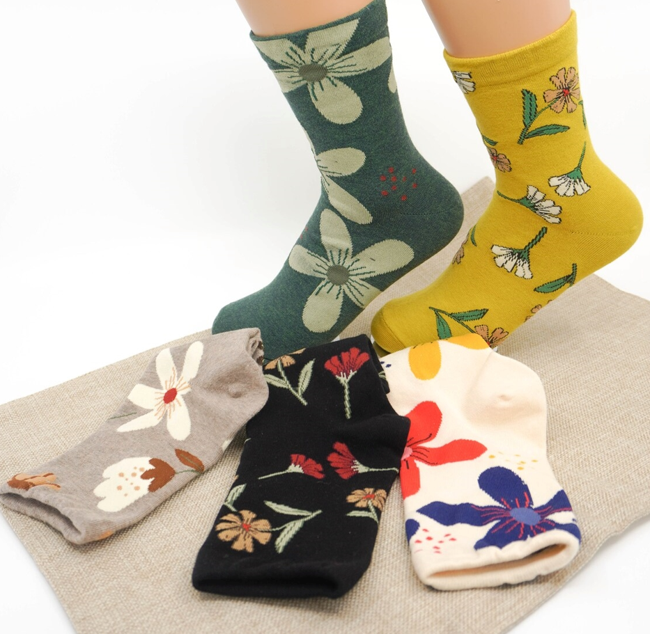 Comfortarians - Floral Cotton Socks For Women | Women's Big Flower Socks: Mustard yellow