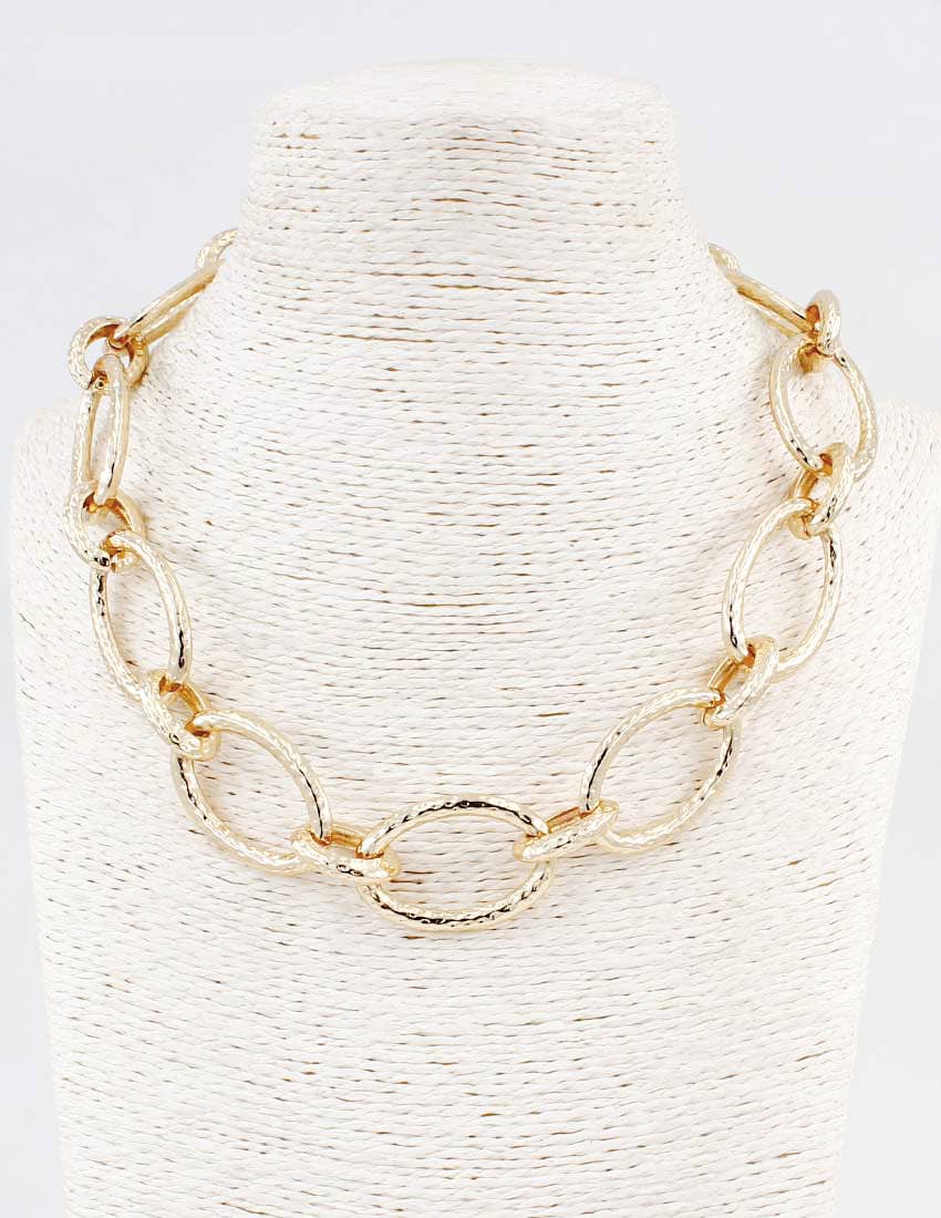 Pretty Persuasions - N25331 Textured Oval Link Statement Necklace: 01 GD