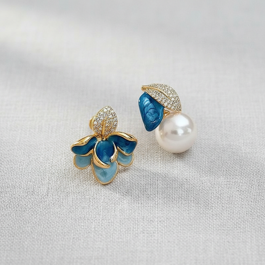 camilla dovey - Vintage Inspired Crystal Flower Earrings