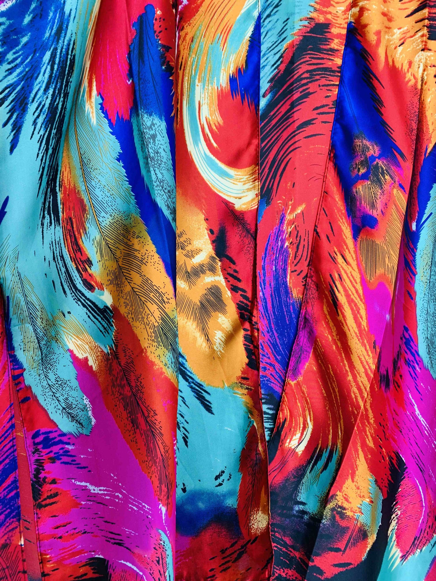 JC Sunny Fashion - JC083318 Silky Abstract Feather Kimono