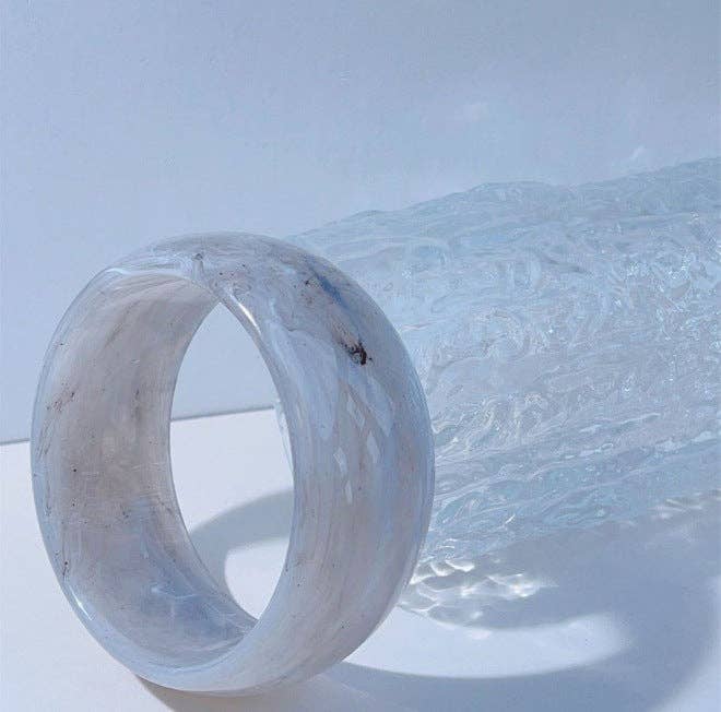 Dipped Shop - Round Wide Acrylic Layered Bracelets DP25B582: Transparent