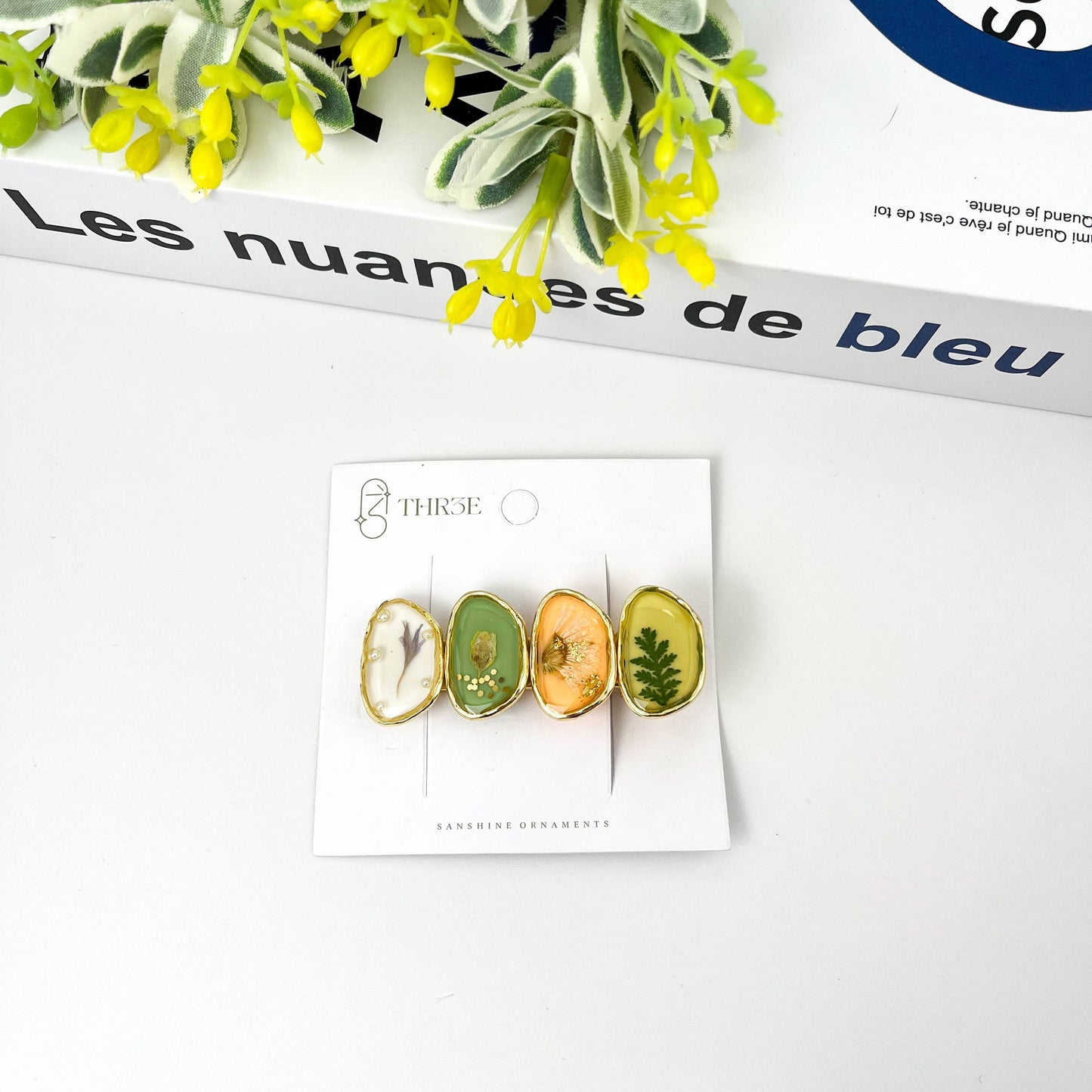 TheDivaSoap - Retro Flower Duckbill Clip, High Quality Hair Clip: Purple