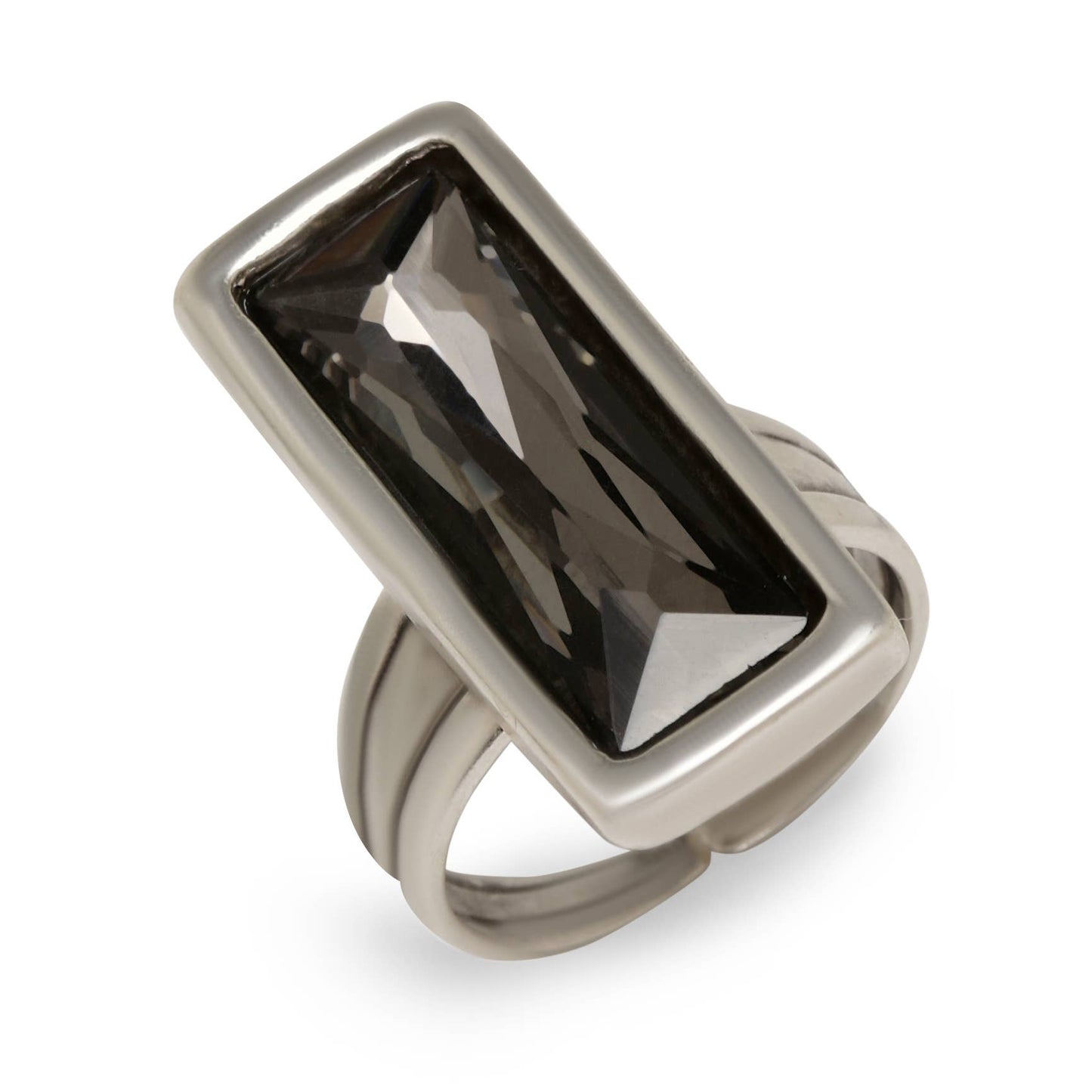 Chanour - Handmade Pewter Ring - NR6043