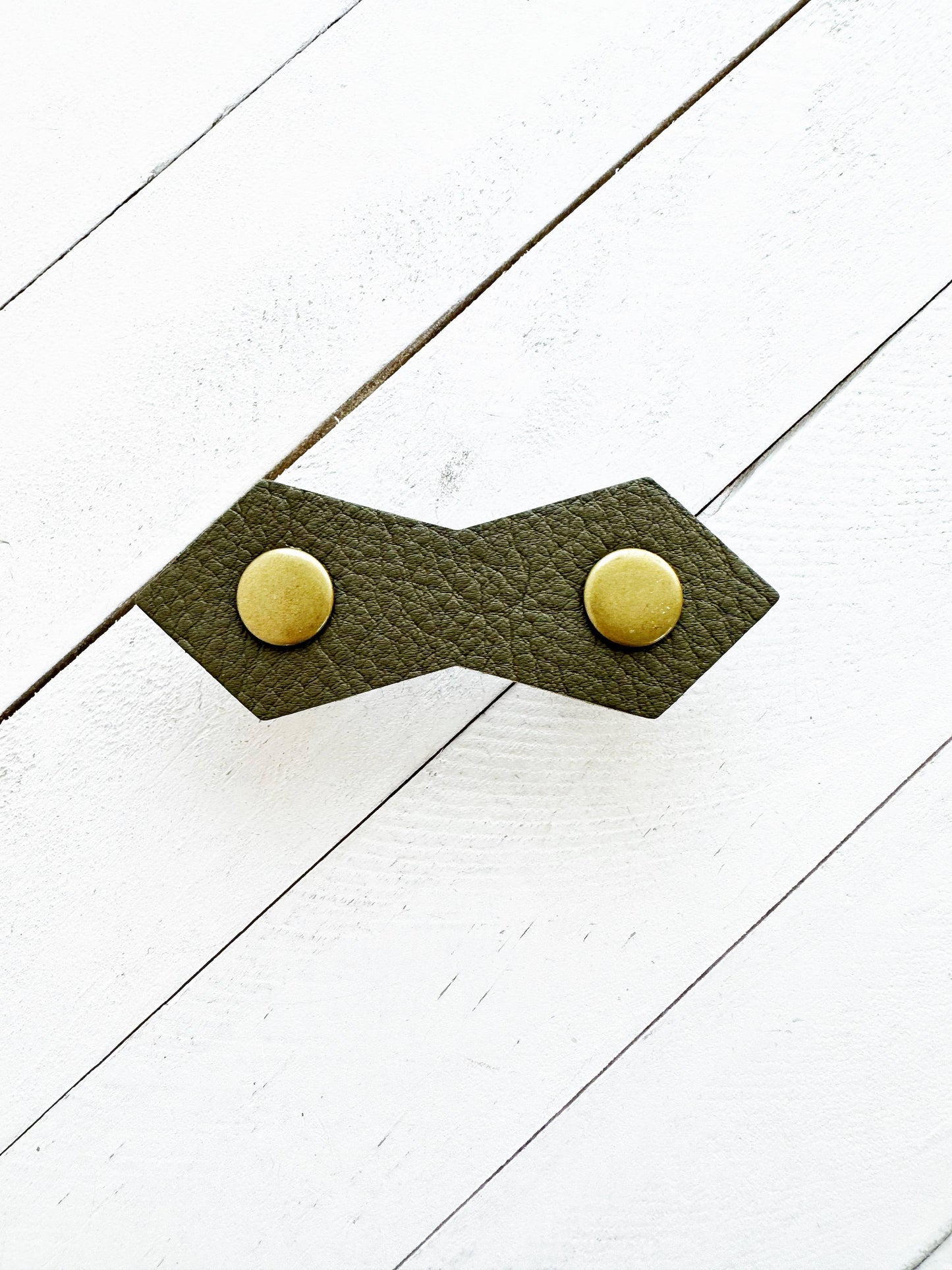 KardiKlips - Cinch Clips Belt Alternative, Unique Gifts, Women's Clothing