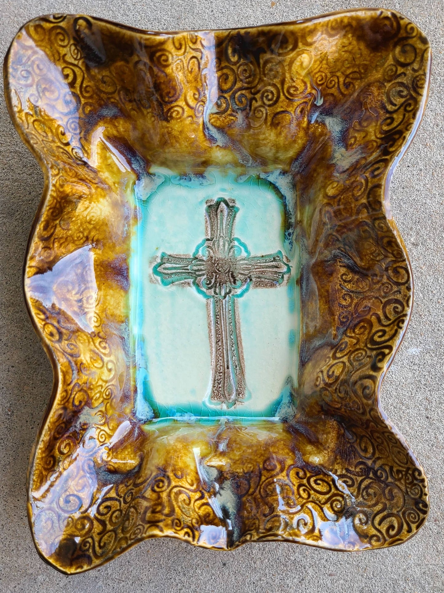 Heartfelt Traditions - Friendship Bowl (Turquoise Cross Imbed)