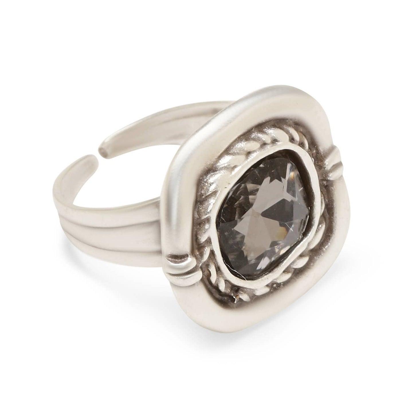 Chanour - Handmade Pewter Ring - NR6075