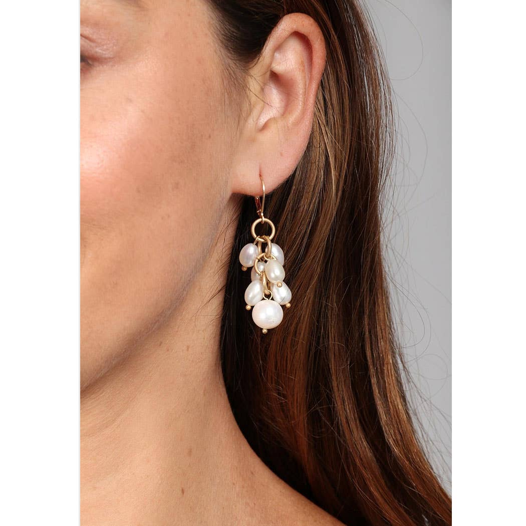 SAACHI - Vineyard Pearl Earring