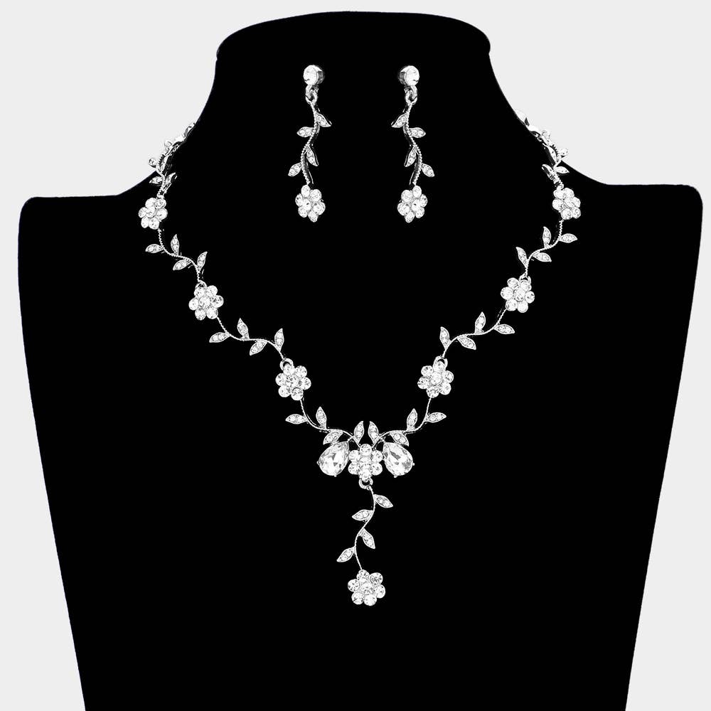 Sensibling Corp. - Flower Leaf Cluster Vine Rhinestone Necklace: Blue