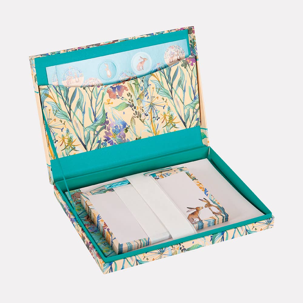 The Gifted Stationery Company - Writing Set - Kissing Hares