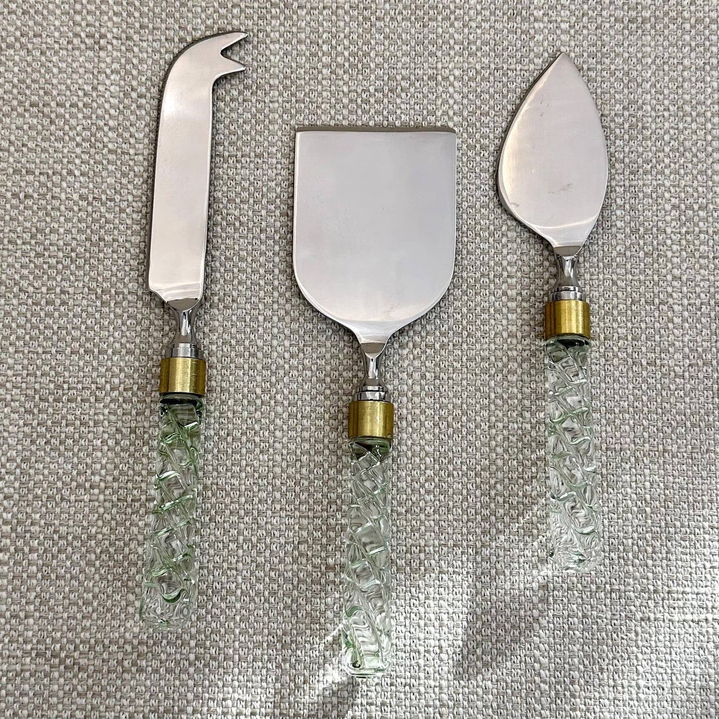 India Handicrafts Inc - Smoky Green Cheese Set/3