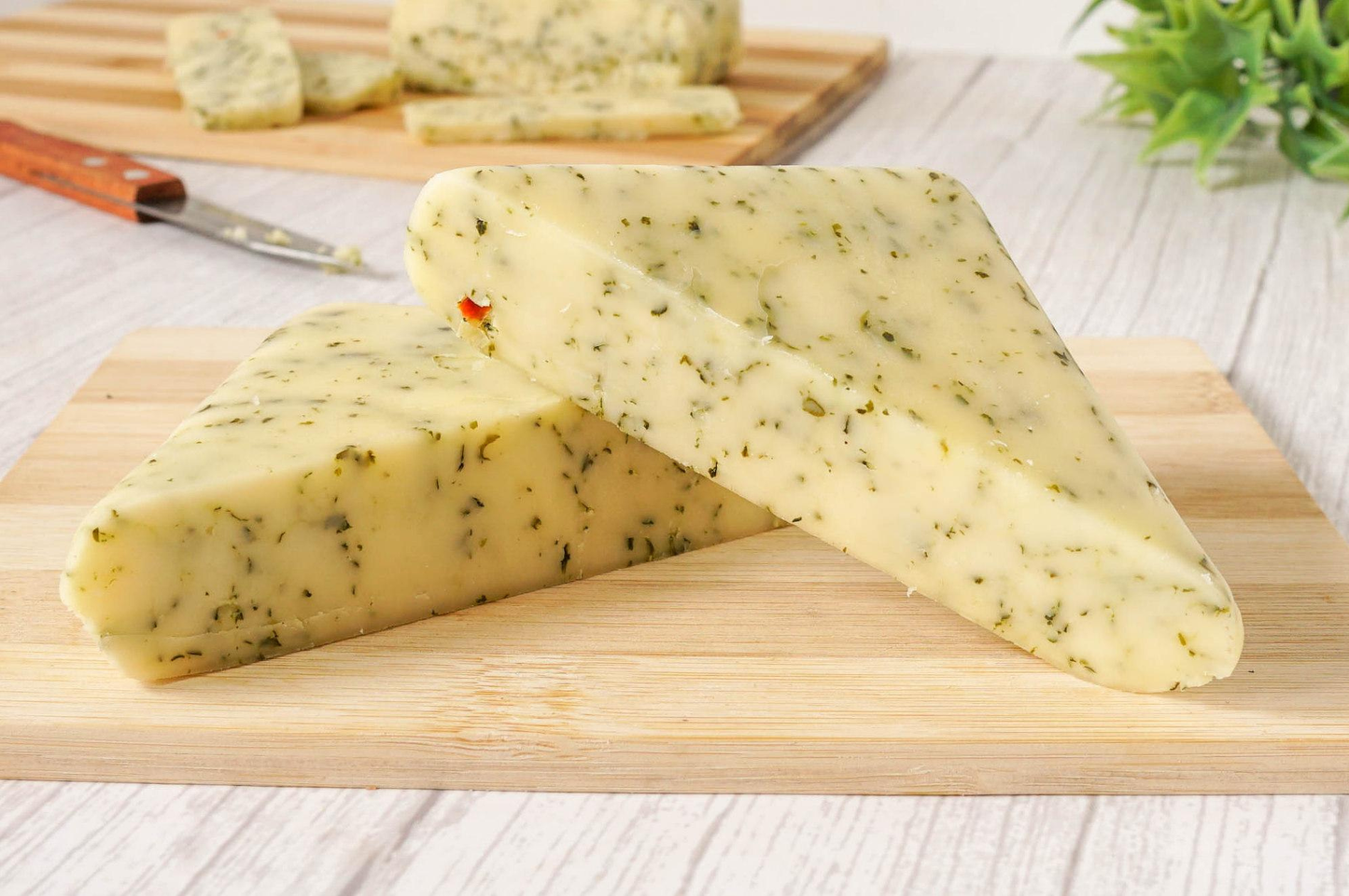 Keystone Farms Cheese - Spinach and Artichoke Jack: 8oz.
