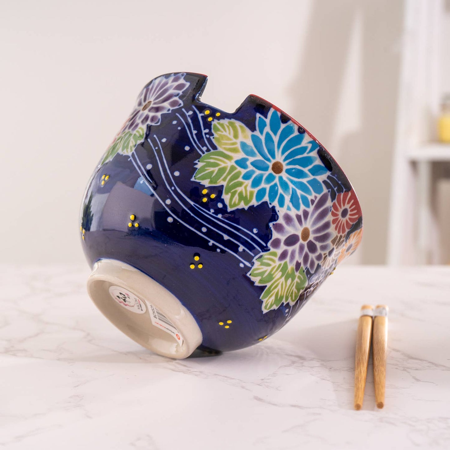 Urban Tokyo - Flora Mix Design 18oz 5.25"D Bowl With Chopsticks Set