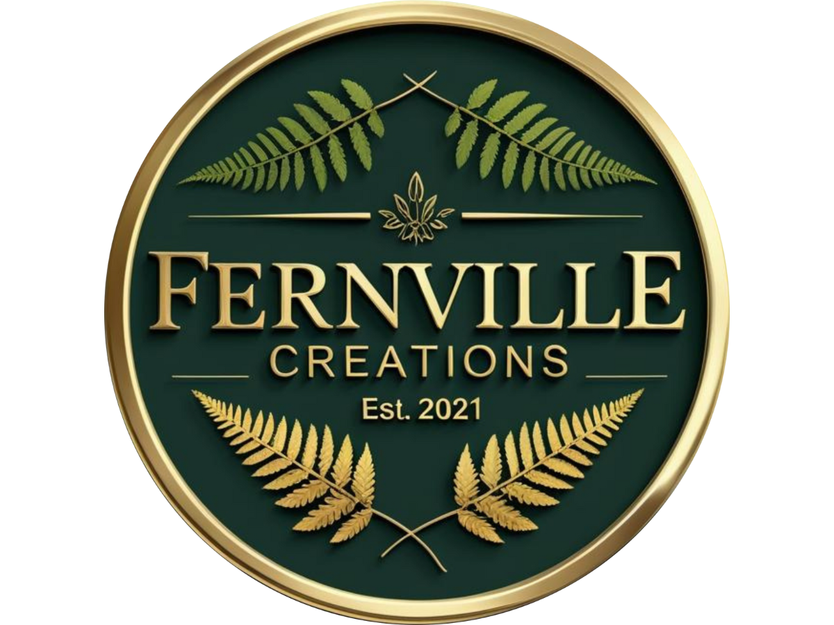 Fernville Creations - Cardinal Hand Towel, Winter Bath Accent, Powder Room Towel