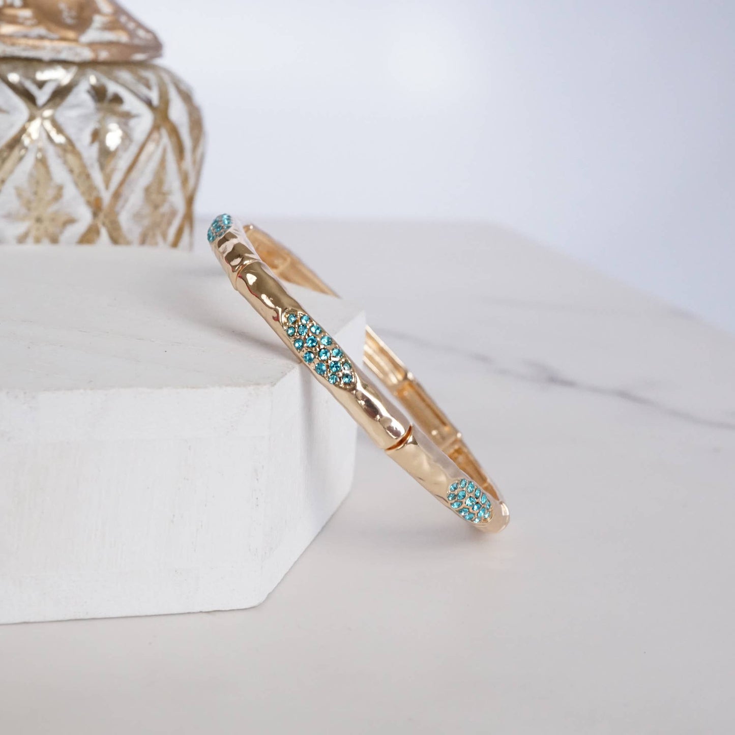 PennyLine inc - Stretchy Stackable Bangle Pearls and Rhinestones Gold or Silver Tone: Pearls and Crystals - Gold Tone