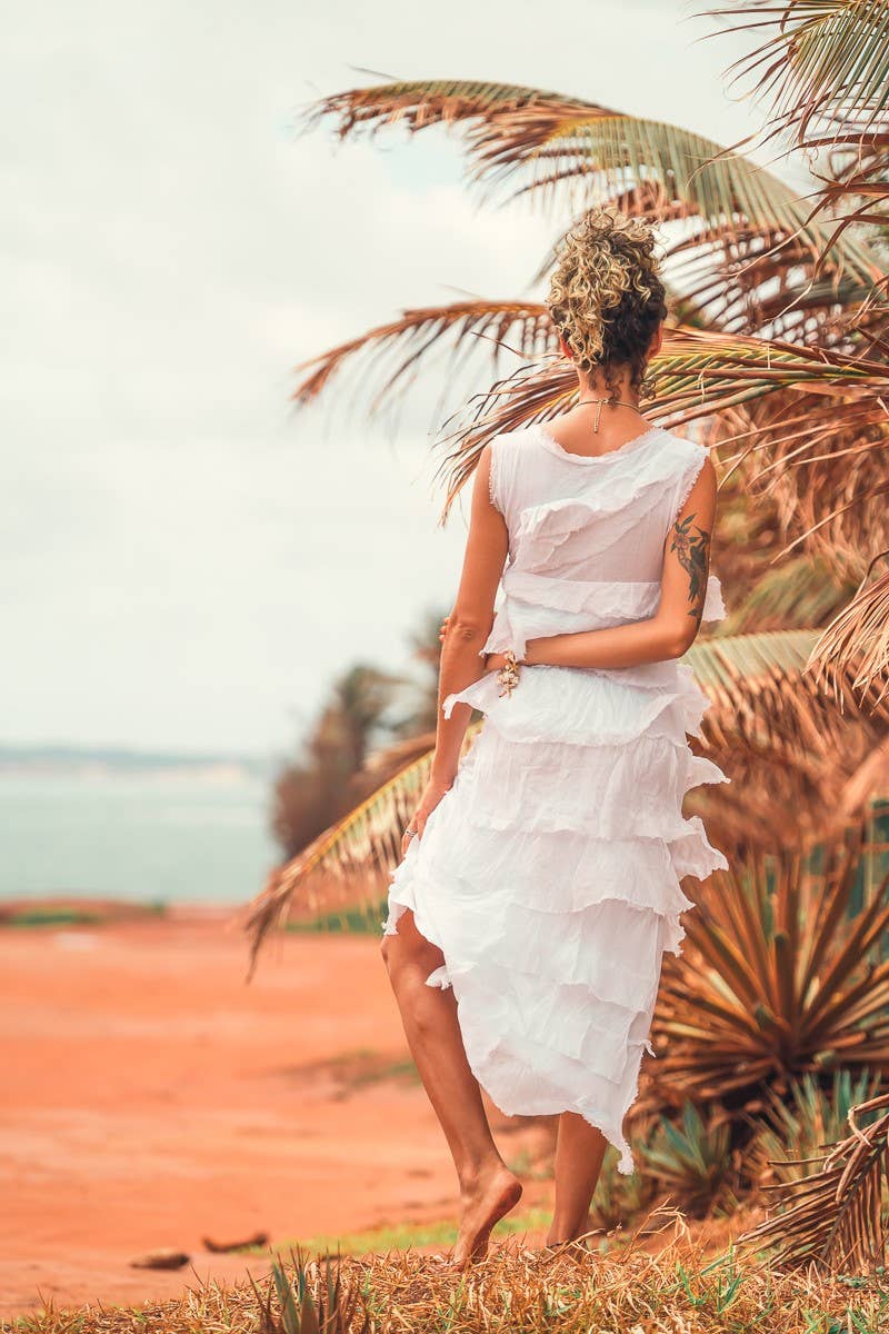 Dance in Paris - Women's Sleeveless Solid Maxi Dress, Multi Layers: One Size / White