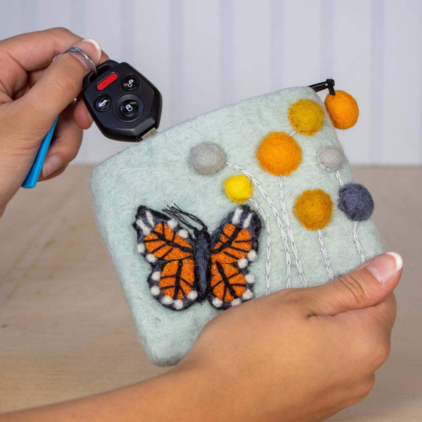 dZi Handmade - Monarch Coinpurse