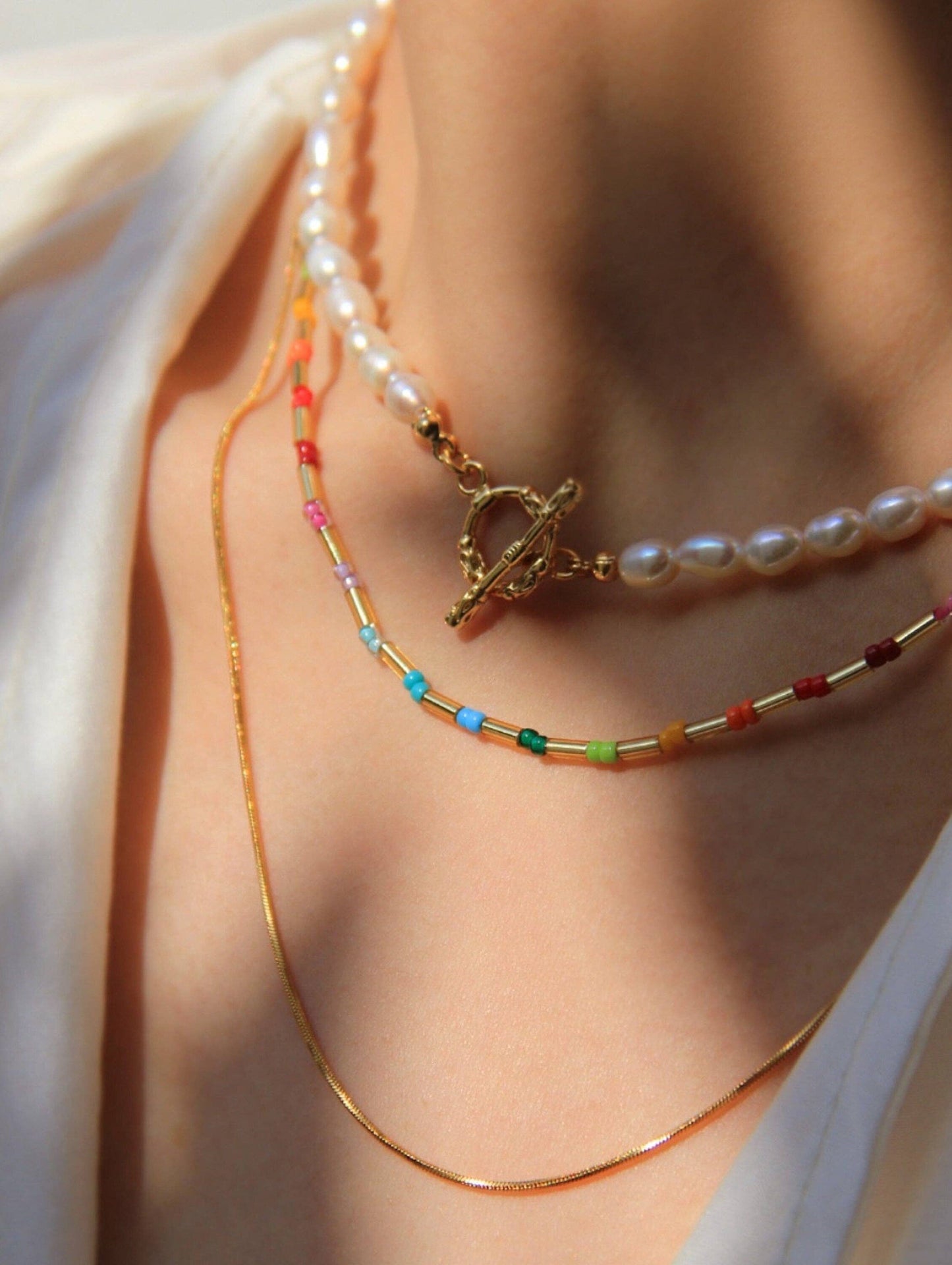 Cici’De Jewelry Amsterdam - Timeless Pearl Bead Necklace with OT buckle