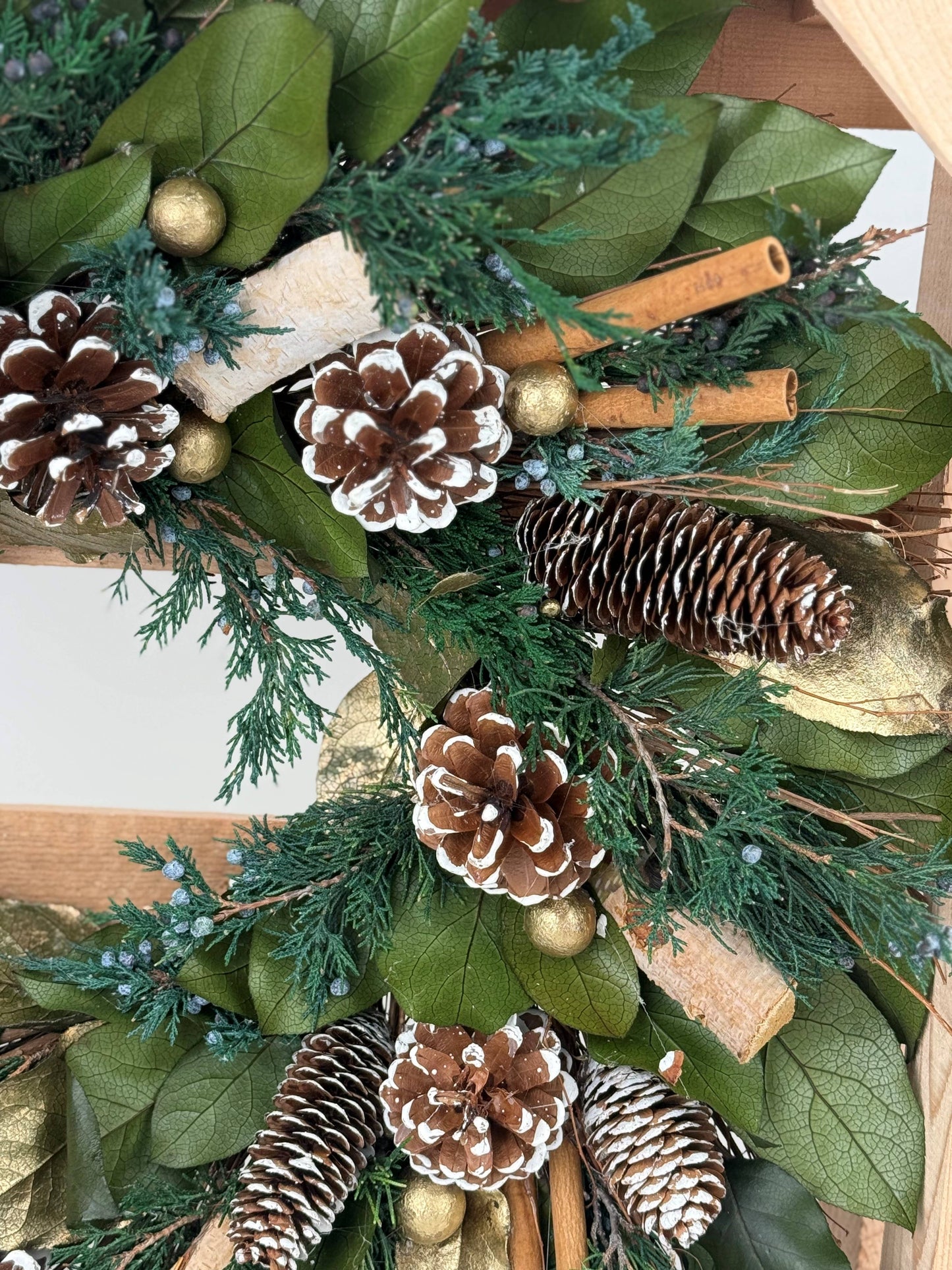 Andaluca - Evergreen Pine Wreath