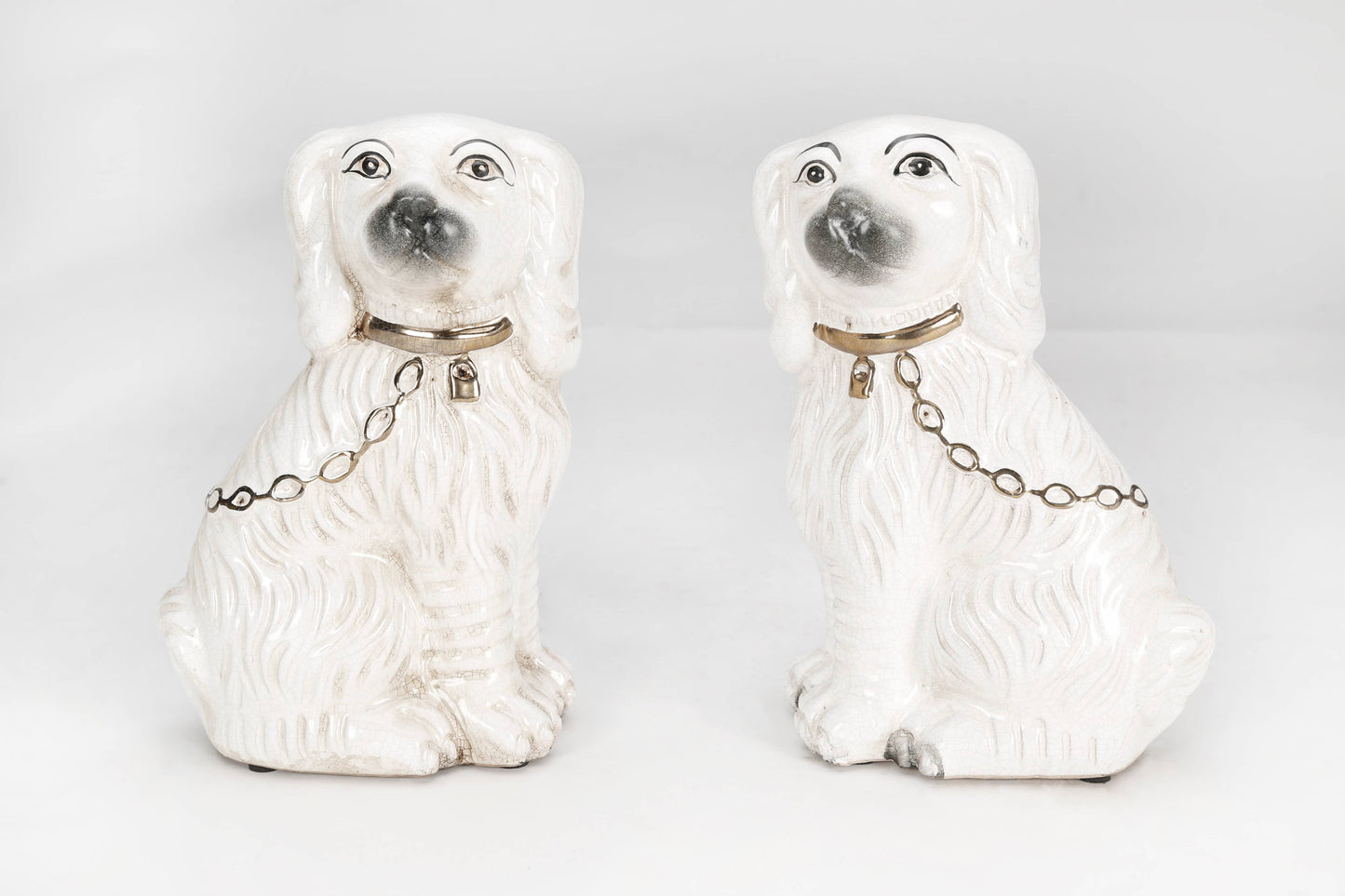 AA Importing - Staffordshire Dog Pair, Antique White Finish
