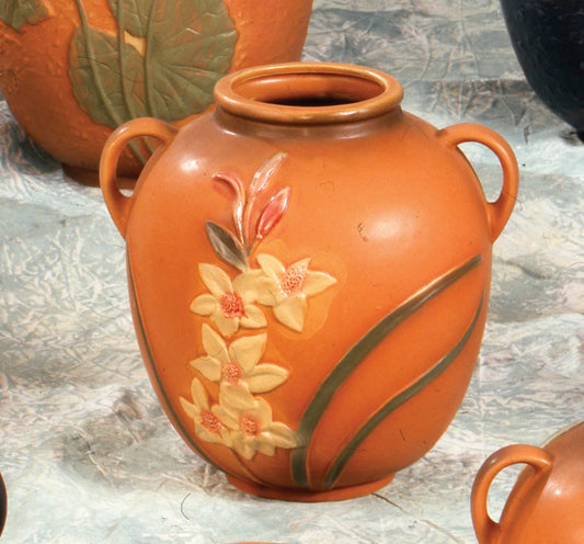 AA Importing - Roseville-Style, Gladiola Pot in Brown & Blue, 9": Brown