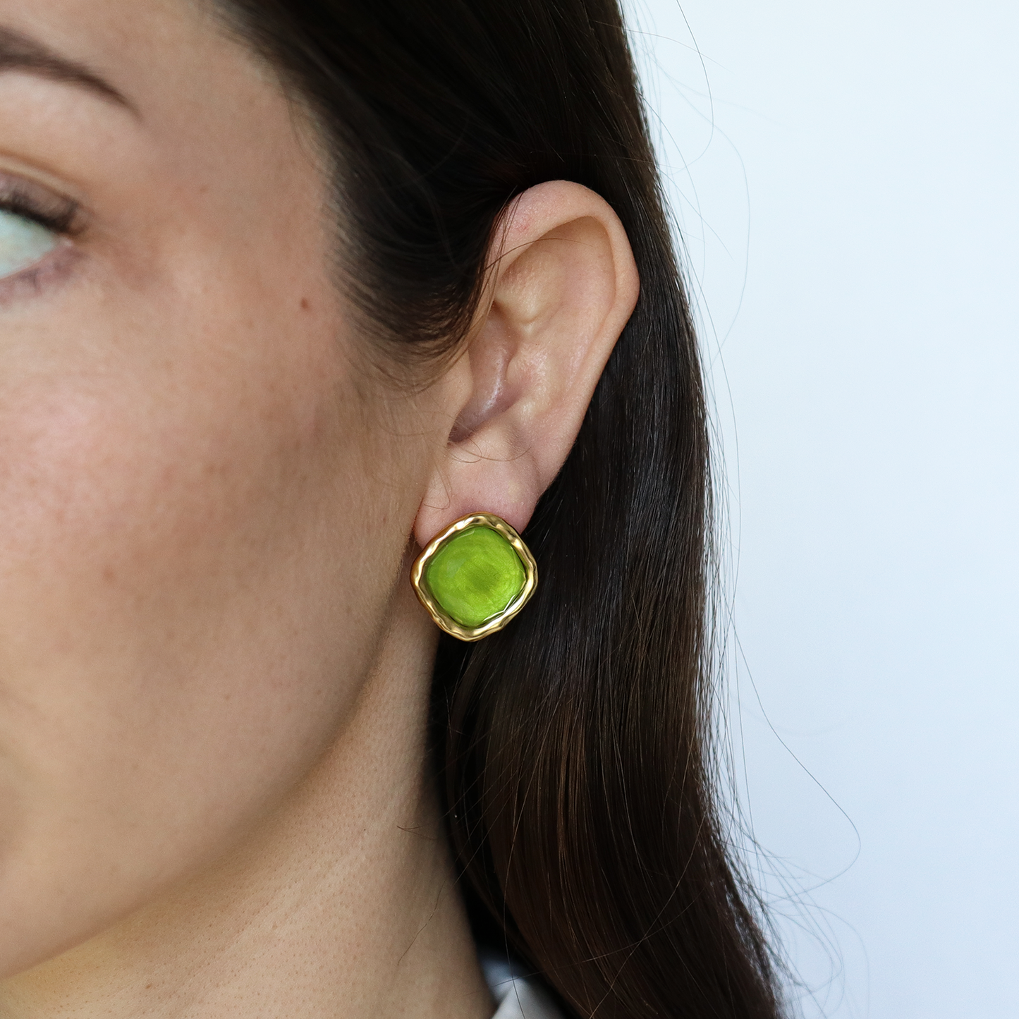 KARINE SULTAN - Bezel Gem Stud Earrings - 24K gold Plated: Emerald Green