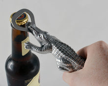 Load image into Gallery viewer, Arthur Court - Alligator Bottle Opener