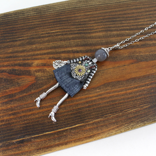 Pretty Persuasions - N23188B Stone Adorned French Doll Stainless Steel Necklace: 09 GD/French Doll 9