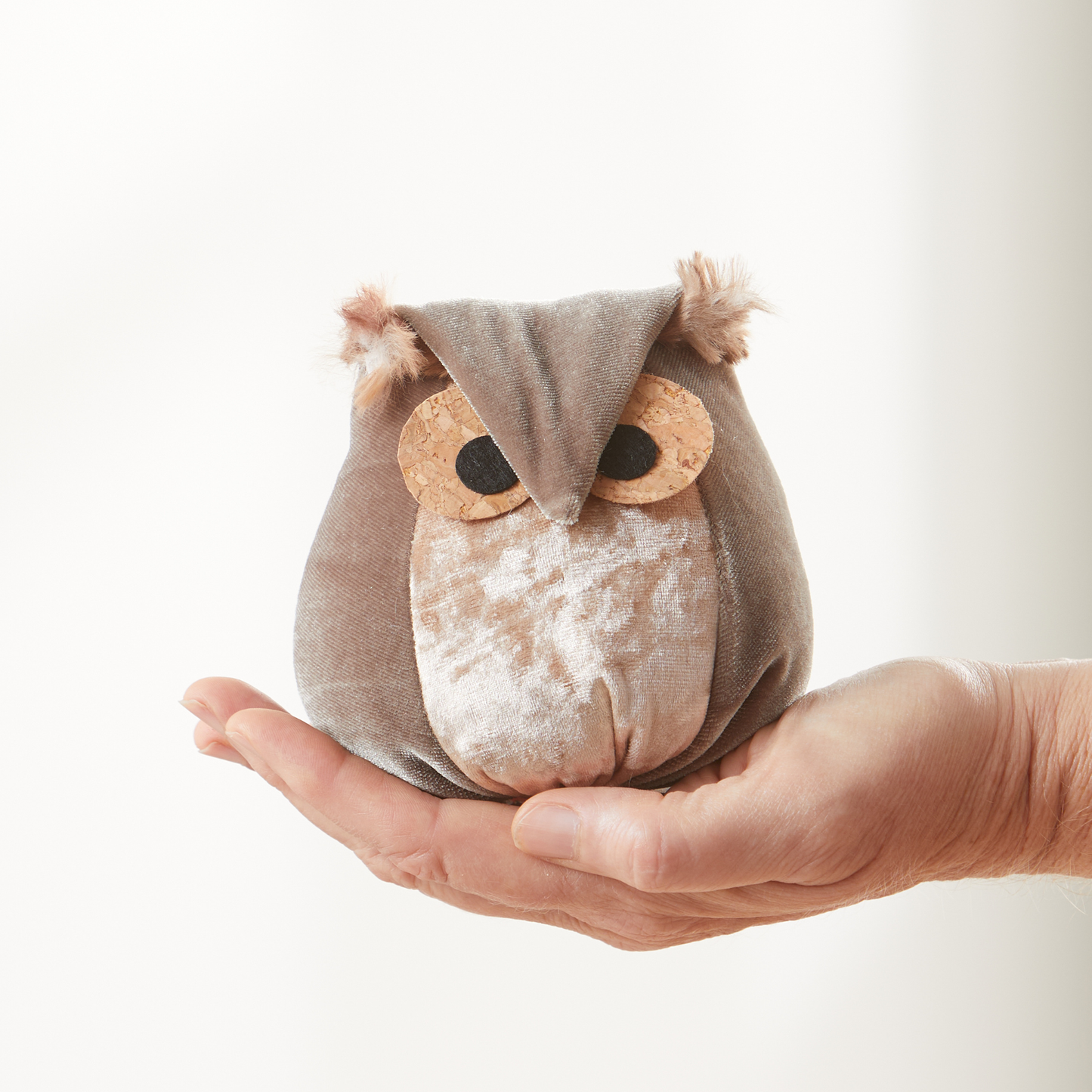 Your Heart's Content - Whimsical velvet owls,  charming owl enthusiastic, unique: Avocado Owl