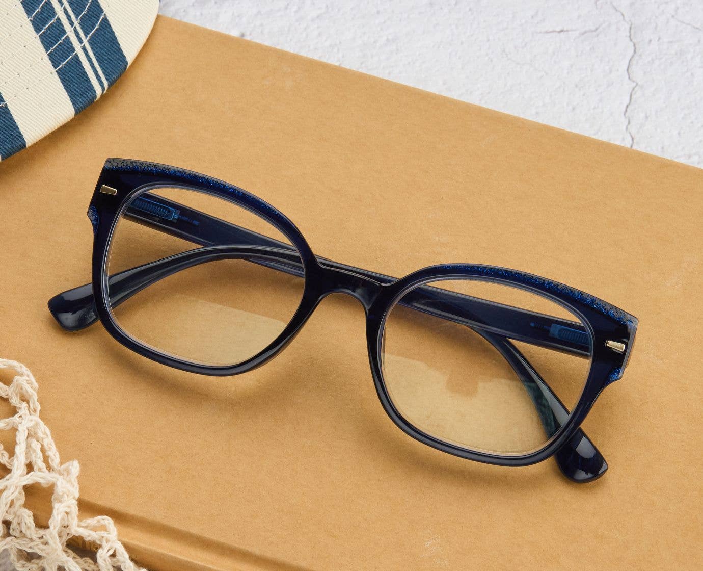 Peepers - Glimmer (Blue Light): Tan / Reading / 2.75