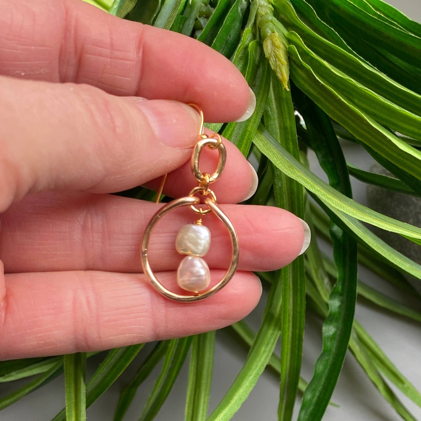 Marble Designs Jewelry - Gold Hoop Earrings Hammered Fresh 
Water Pearls Dangle Drop: Gold