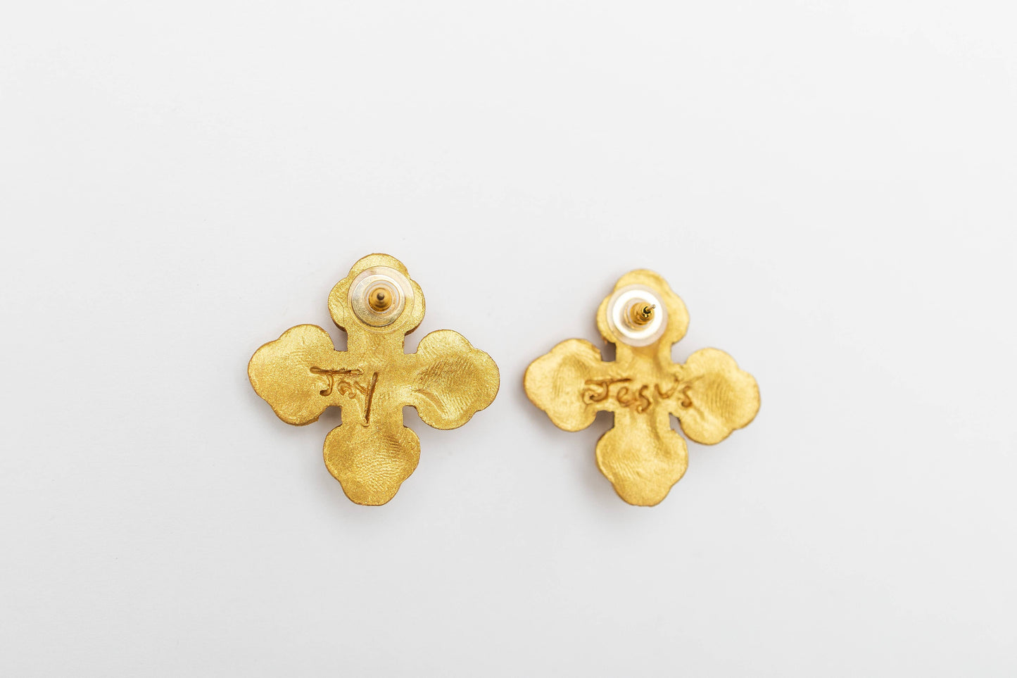 Hidden Truth Jewelry - Megan Pearl Studs