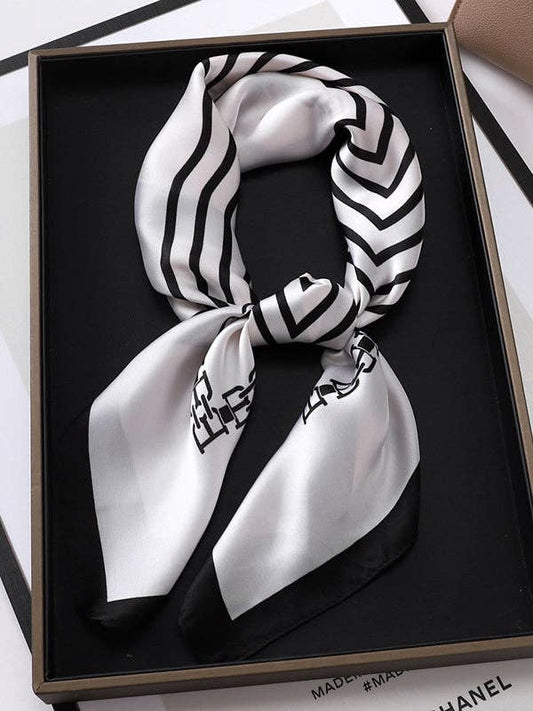 UZ Wholesale Store - Printed Striped Scarf: BLACK WHITE / One_size