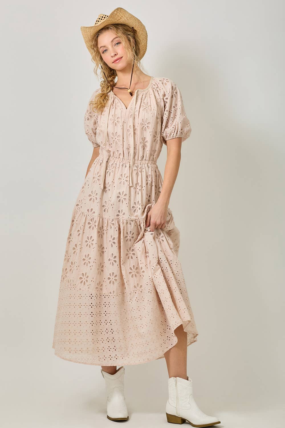 Mystree - 61037 Puff Sleeve Tiered Eyelet Dress: Ivory / Medium