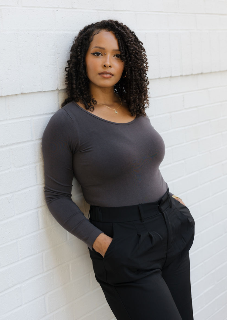 ELIETIAN - Reversible Long Sleeve - Curvy Fit: Burgundy