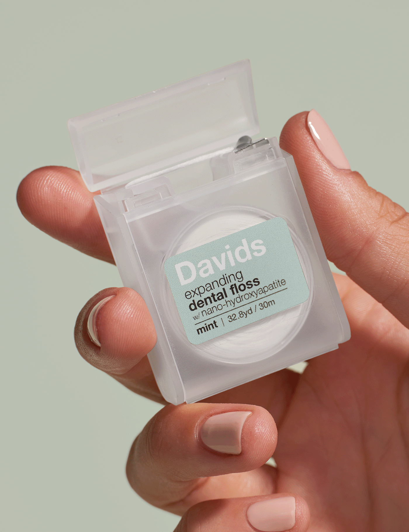 Davids Natural Toothpaste - Davids expanding dental floss / refillable dispenser / mint
