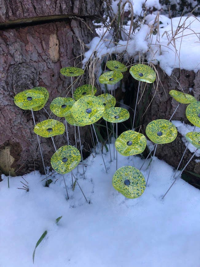 CARNEOL GLASS - Small Glass Flower For Outside In Transp.-A.green-Yellow