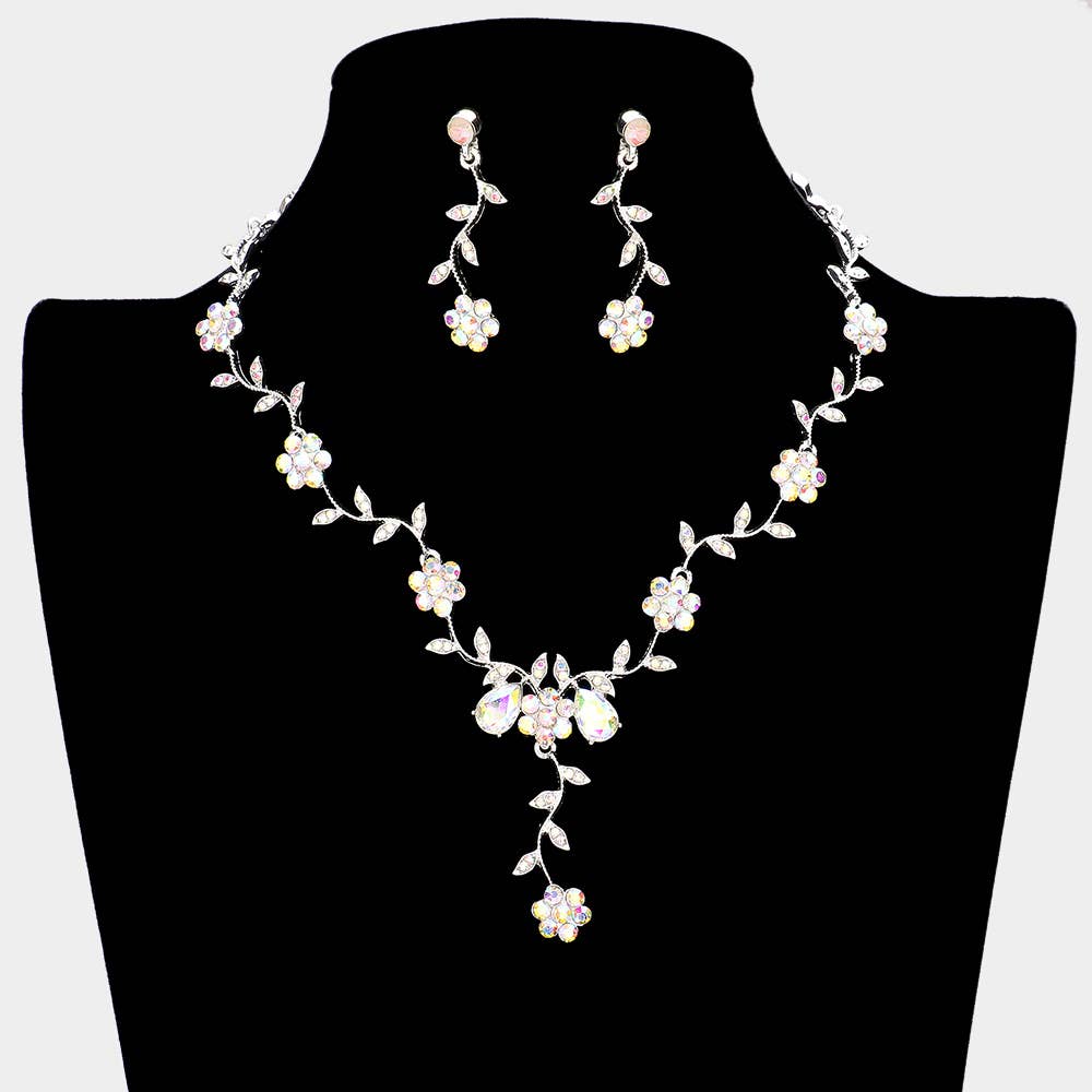 Sensibling Corp. - Flower Leaf Cluster Vine Rhinestone Necklace: Blue