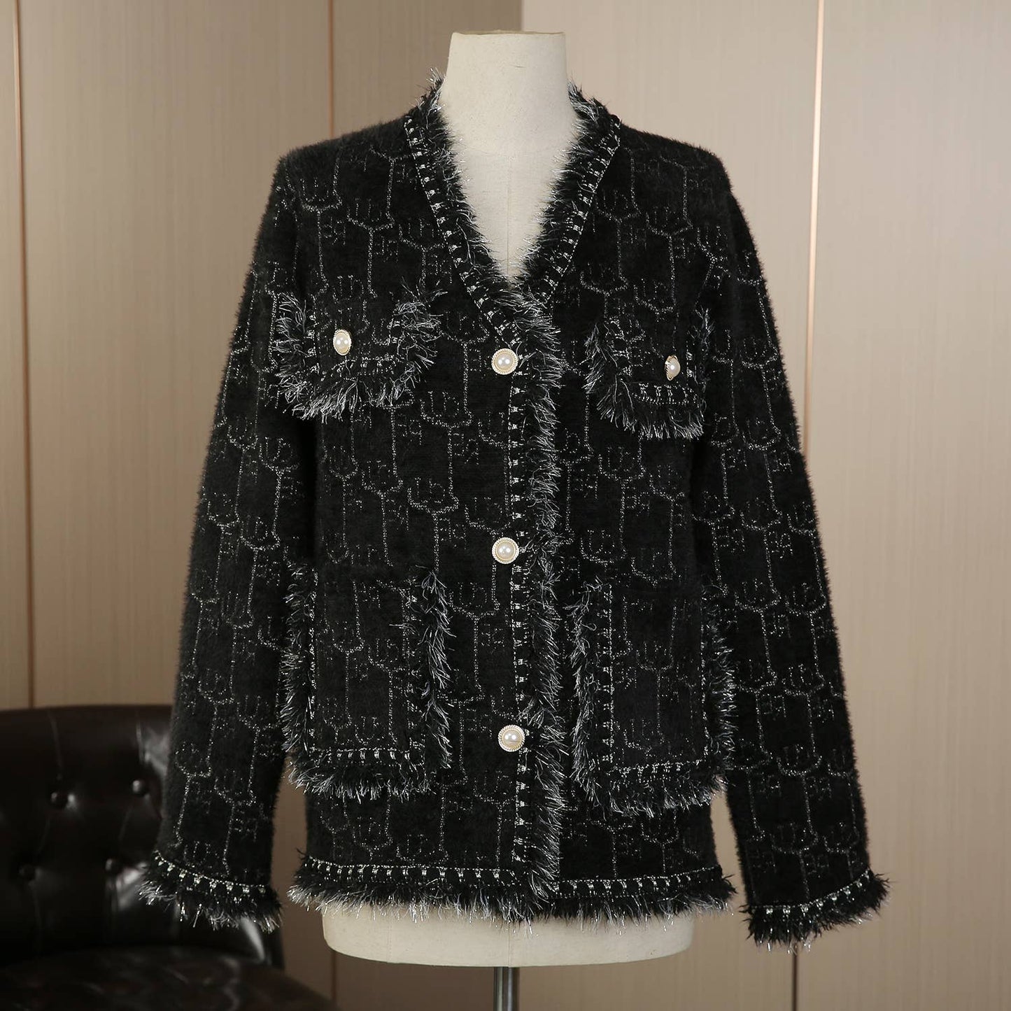 PEACH ACCESSORIES -  Elegance Bouclé Cardigan with Pearl Accents SD190: Black
