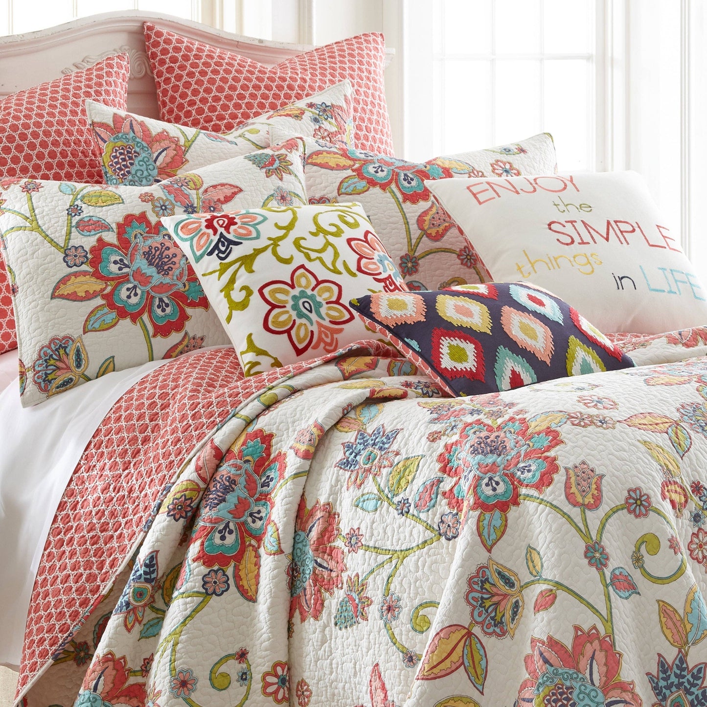 Levtex Home - Clementine Spring Quilt Set: Multi / Full/Queen