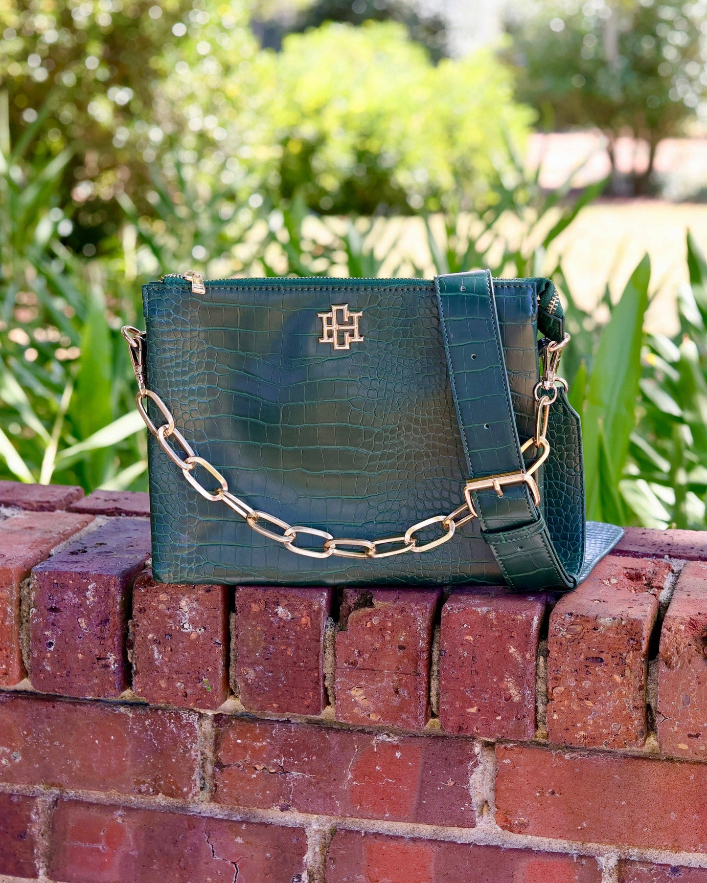 Caroline Hill - Ariana Crossbody Hunter Green EC: Default