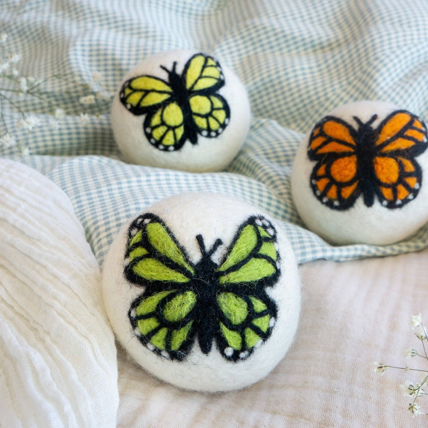 Friendsheep - Monarch Butterfly Eco Wool Dryer Ball Set of 3 - Sun: PACKAGE FREE