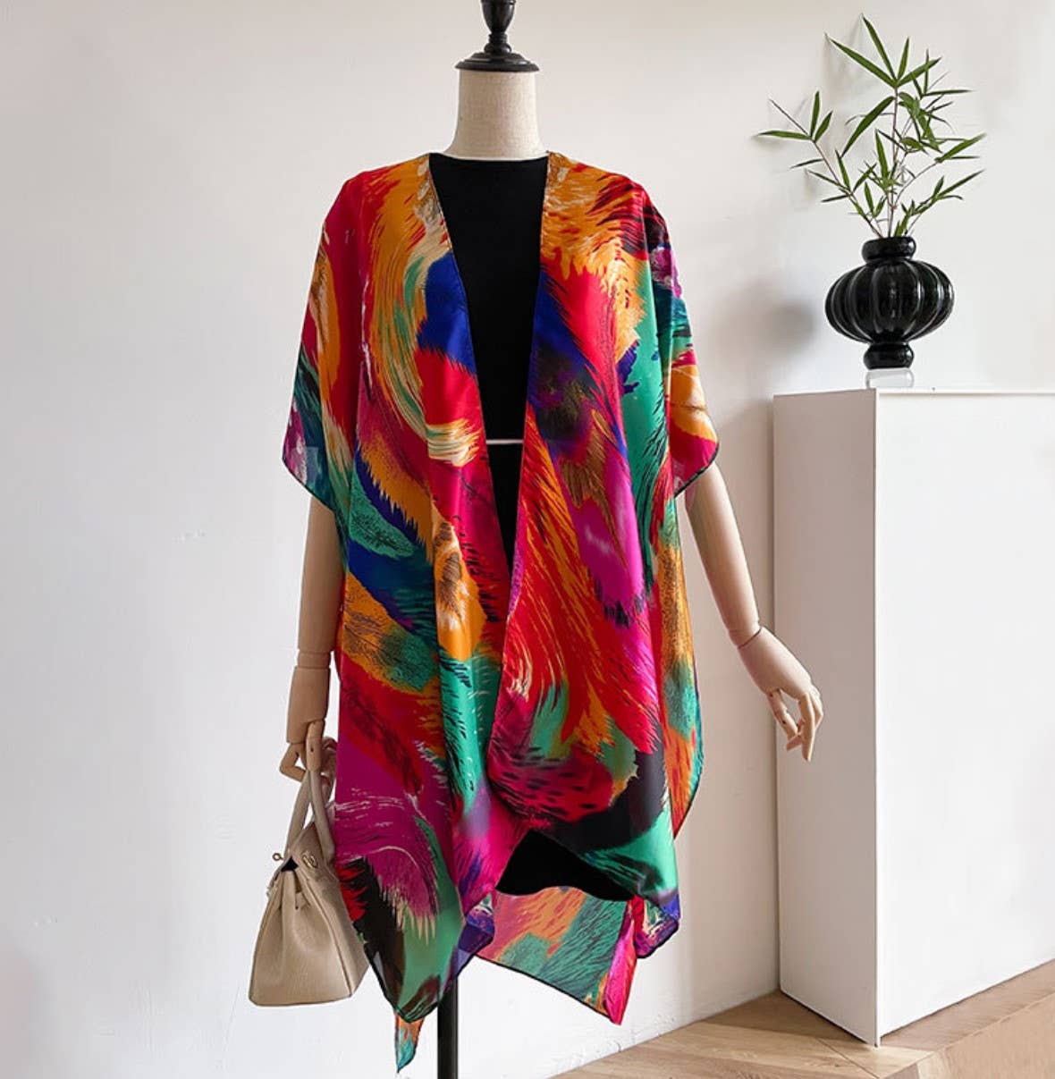 JC Sunny Fashion - JC083318 Silky Abstract Feather Kimono
