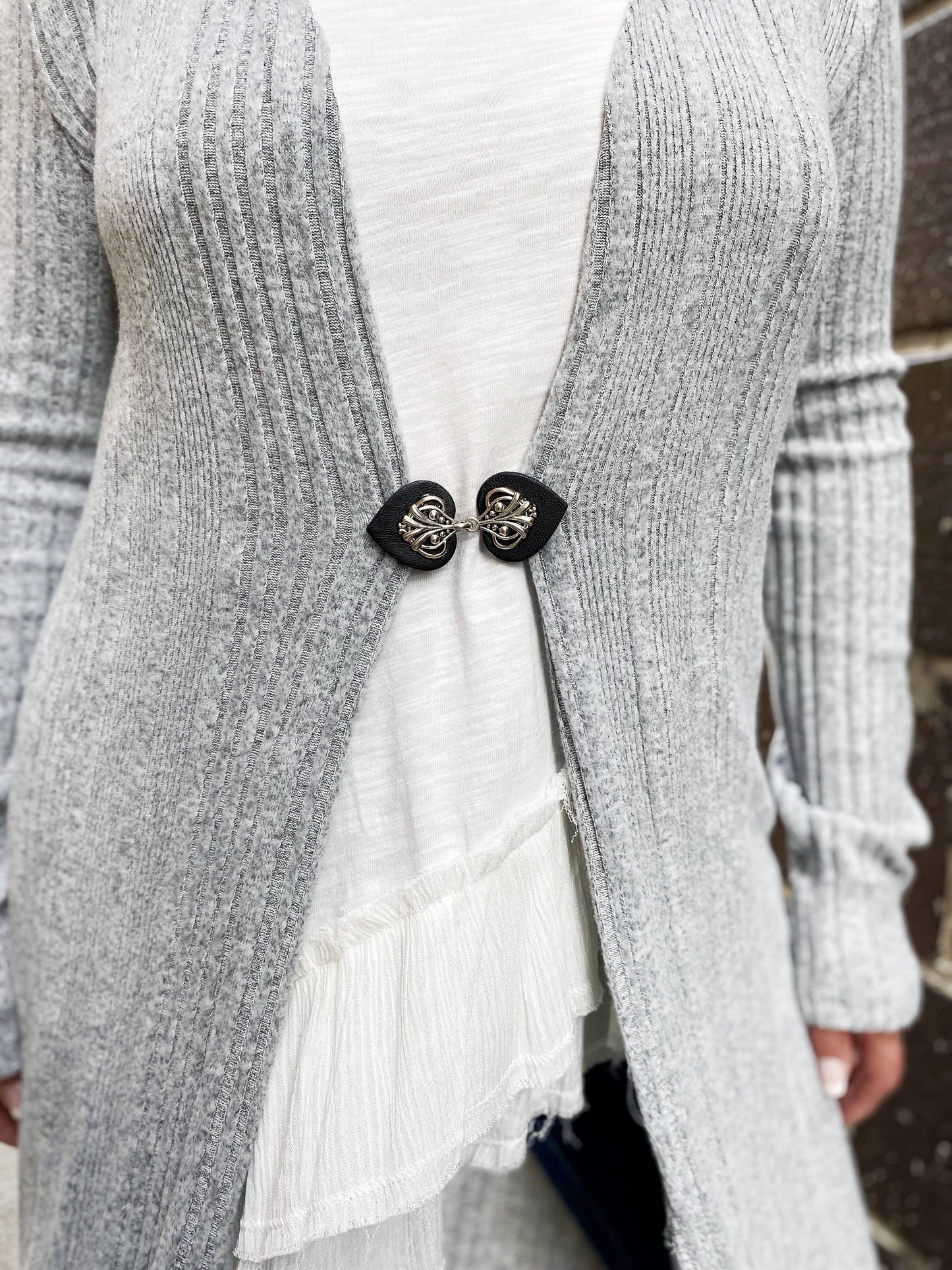 KardiKlips - Boho Cinch Clips for Clothing, Unique Vintage Clasps