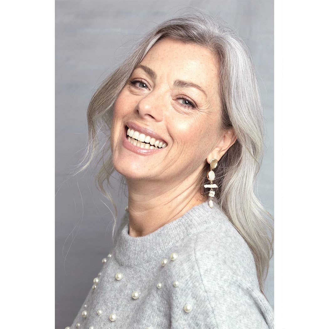 SAACHI - Baroque Pearl Drop Earring