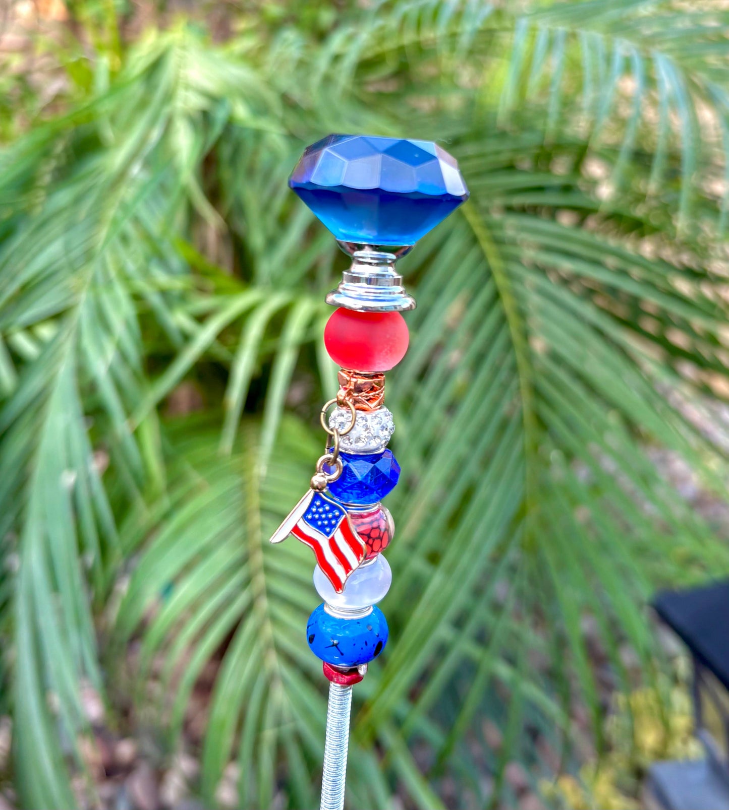 Sea of Bliss Shop - Red, White, Blue Patriotic Garden Stakes: Blue / Charm / 11 inch